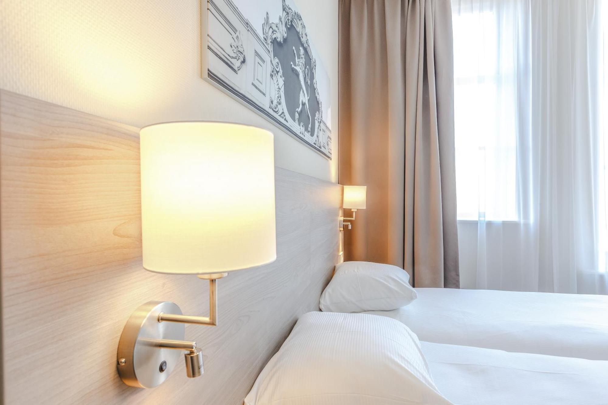 Fletcher Hotel Paleis Stadhouderlijk Hof Leeuwarden Kültér fotó